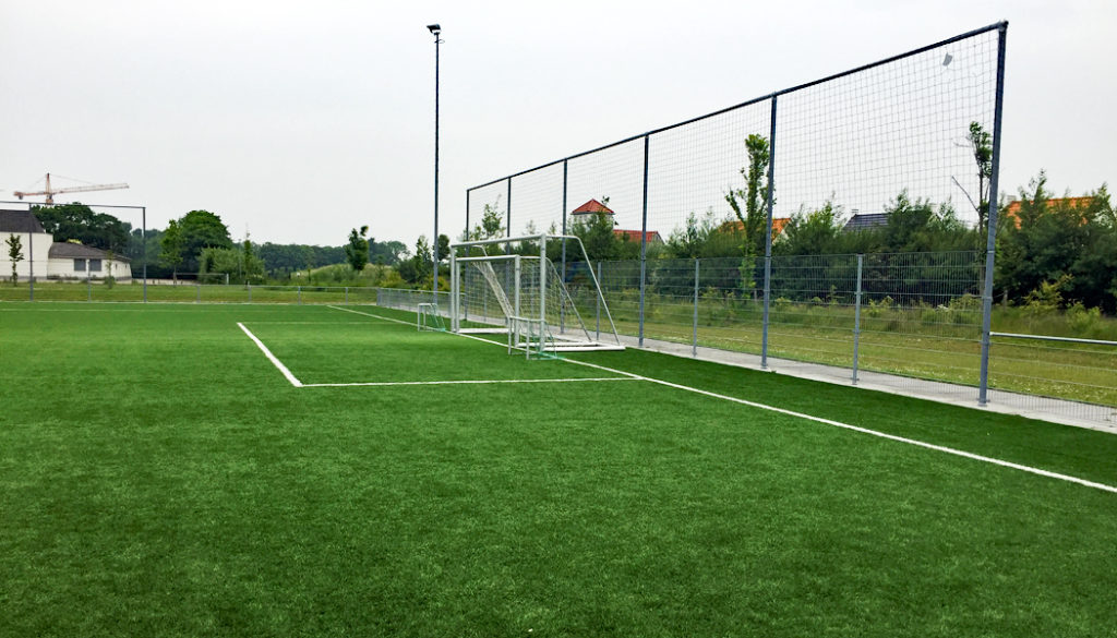 Darf Man Auf Kunstrasen Mit Stollen Spielen Kunstrasen für Sportplätze – Nutzungskonzepte und Lebensdauer