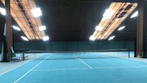 led tennishallenbeleuchtung für Hamburger Tennishalle: Kosten für die Beleuchtung von Tennishallen und Sporthallenbeleuchtung mit LED